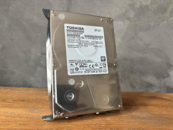2TB Toshiba SATA Harde Schijf, Computers en Software, Harde schijven, Zo goed als nieuw, Desktop, Intern, HDD, SATA, Ophalen of Verzenden