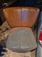 GEZOCHT: reparateur / stoffeerder voor 2 fauteuils, Ophalen