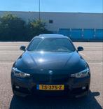 BMW 3-Serie 318i 136pk Aut 2018 Zwart, Auto's, 74 €/maand, 4 cilinders, Zwart, Particulier