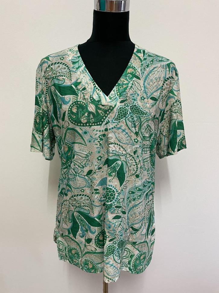 Top15 - Groen Angelle Milan shirt maat L (1), Kleding | Dames, Blouses en Tunieken, Zo goed als nieuw, Maat 38/40 (M), Groen, Ophalen of Verzenden