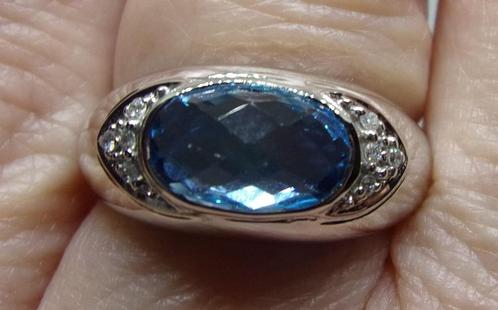 Kostbare NIEUWE witgouden ring met blauwe Topaas + Briljant, Sieraden, Tassen en Uiterlijk, Ringen, Nieuw, Dame, 18 tot 19, Blauw