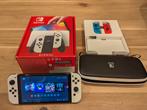 Nintendo Switch oled, Spelcomputers en Games, Spelcomputers | Nintendo Switch, Ophalen of Verzenden, Zo goed als nieuw, Met 2 controllers