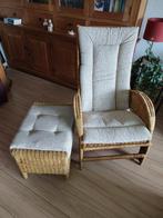 Rieten stoel met voetenbank, Huis en Inrichting, Stoelen, Ophalen, Gebruikt, Bruin, Rustiek