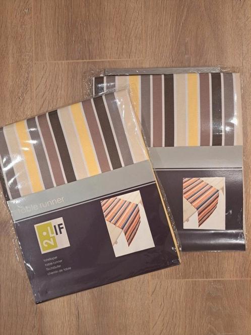 Tafel loper 2 lif 2 stuks, Huis en Inrichting, Tafelkleden, Nieuw, Rechthoek, Binnen, Buiten, Verzenden