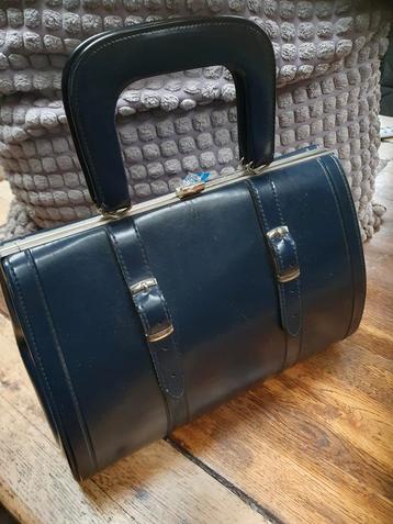 Vintage handtas/grootmoeders handtas/jaren 50 handtas beschikbaar voor biedingen