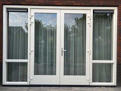 Kunststof pui met tuindeuren – RAL9001, HR++ glas, Doe-het-zelf en Verbouw, Kozijnen en Schuifpuien, Zo goed als nieuw, Deurkozijn