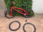 Btwin bmx fiets 20 inch wielen, Fietsen en Brommers, Fietsen | Crossfietsen en BMX, Staal, Ophalen of Verzenden, BTWIN, Voetsteunen