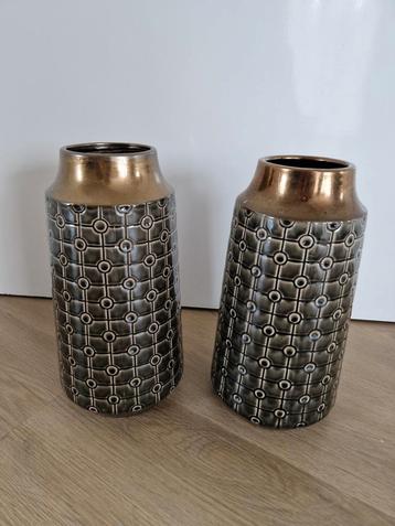 Set van 2 decoratieve potten! 35cm hoog beschikbaar voor biedingen