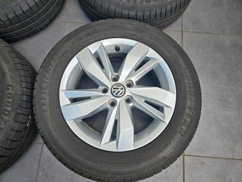 Vw. Polo 2G Sassari 15 inch originele velgen &  zomerbanden, Auto-onderdelen, Banden en Velgen, Zomerbanden, 15 inch, 185 mm, Ophalen of Verzenden