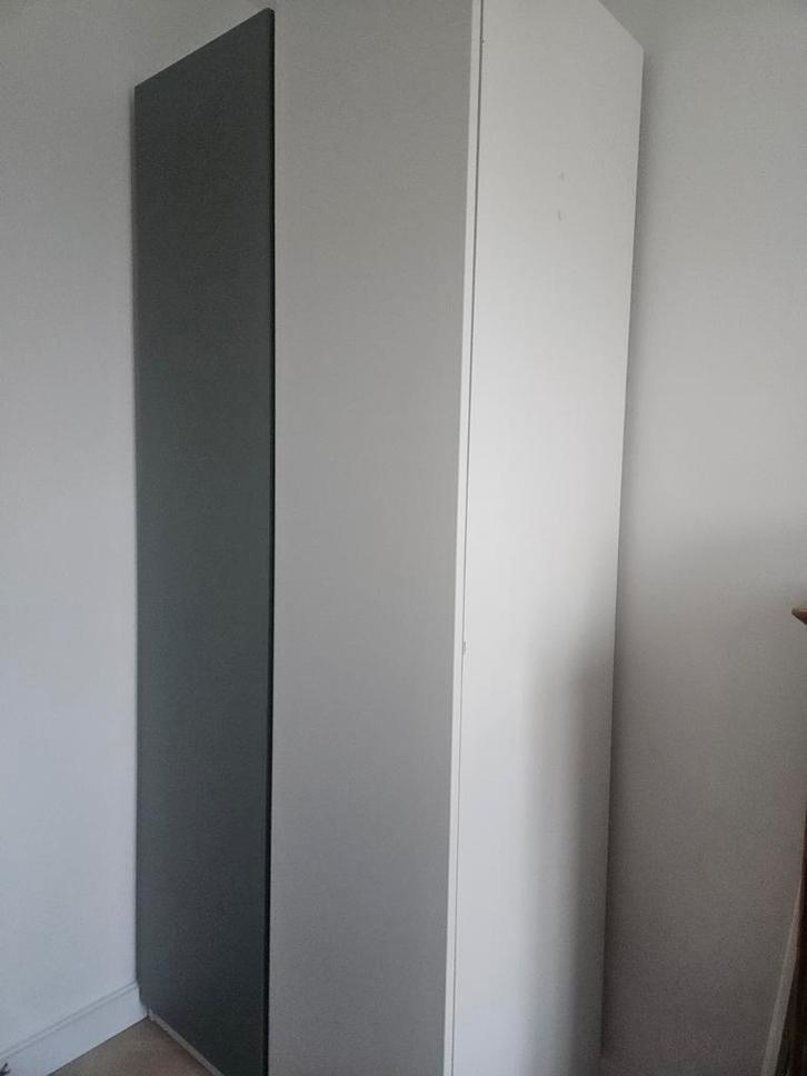 A.S. WEEKEND OPHALEN VOOR 150 EURO. Ikea Pax 100x58x236, Huis en Inrichting, Kasten | Kledingkasten, Zo goed als nieuw, 200 cm of meer