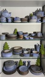 Volendams Aardewerk Blauw 100+ delen, Ophalen, Overige typen, Zo goed als nieuw, Overige stijlen