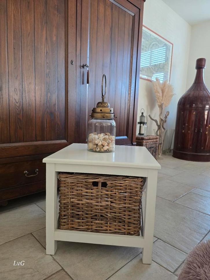 Landelijk Bijzettafel - Strand Sfeer, Huis en Inrichting, Tafels | Bijzettafels, Zo goed als nieuw, Vierkant, 45 tot 60 cm, Minder dan 55 cm