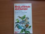Hamlyn guide to birds of Britain and Europe, gids als nieuw, Boeken, Natuur, Ophalen of Verzenden, Zo goed als nieuw, Vogels