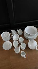 Artzberg city white servies, Huis en Inrichting, Keuken | Servies, Overige typen, Effen, Zo goed als nieuw, Ophalen