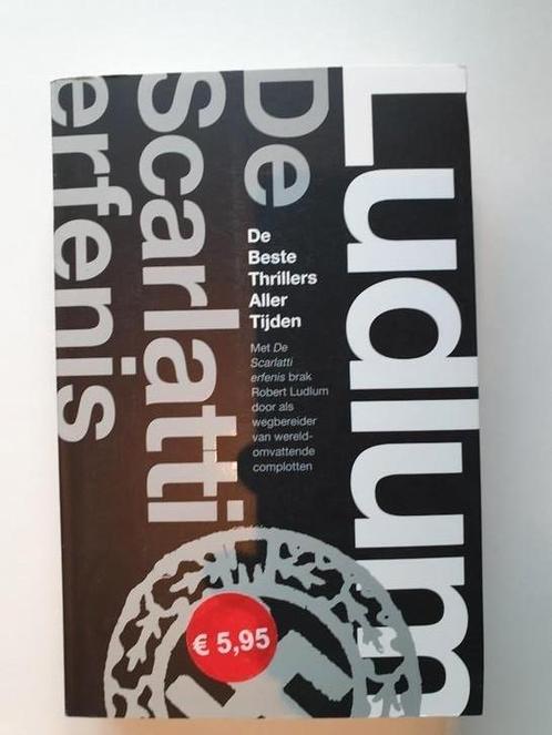 Robert Ludlum - De Scarletti erfenis, Boeken, Thrillers, Gelezen, Nederland, Ophalen of Verzenden
