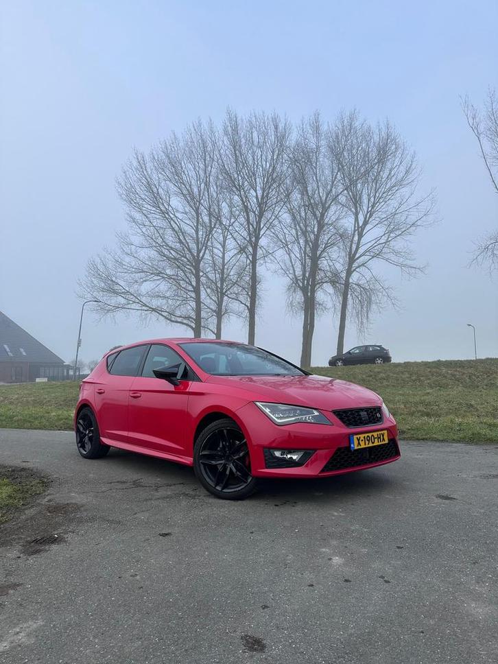 Seat Leon 1.4 TSI ACT Dsg7 2016, Auto's, Seat, Bedrijf, Leon, Benzine, Hatchback, Automaat, Geïmporteerd, Rood, Voorwielaandrijving