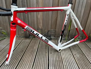 Bulls Desert Falcon 1 frame beschikbaar voor biedingen