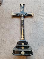 Antiek Houten Kruisbeeld Jezus - Belgische Kerk, Antiek en Kunst, Antiek | Religie, Ophalen