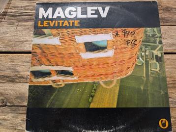 Maxi single - Maglev - Levitate beschikbaar voor biedingen