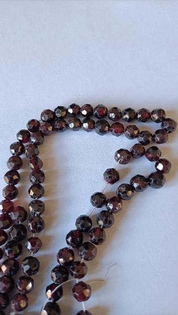 Lotje oude Granaten beschikbaar voor biedingen