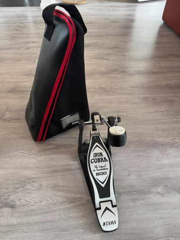 Iron Cobra 600 incl. gigbag beschikbaar voor biedingen