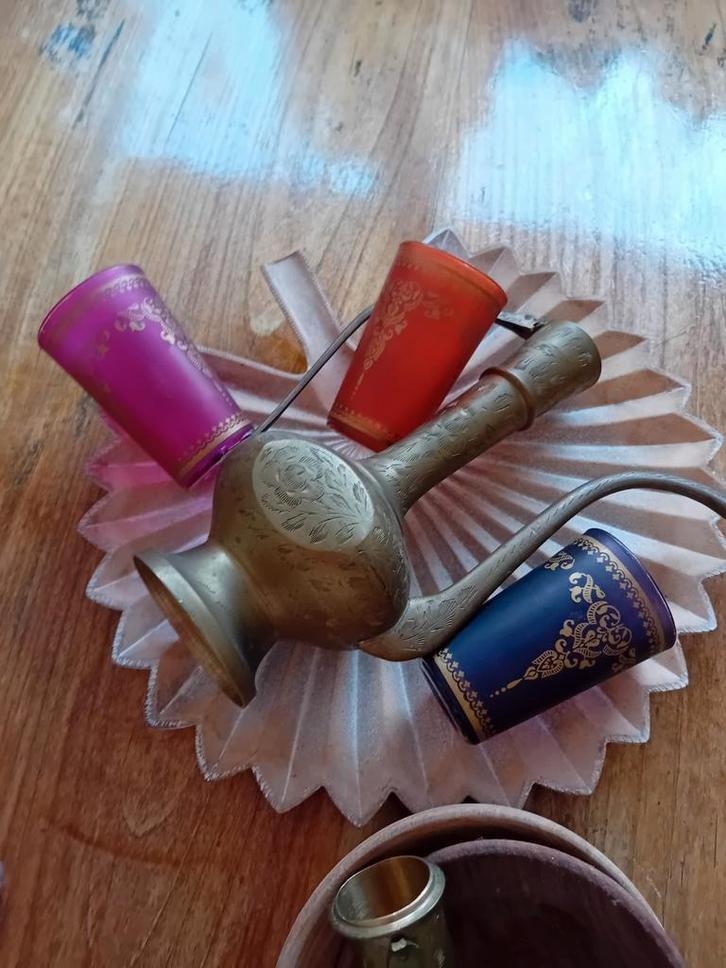 Marokkaanse theeset met kan,glazen, dadel schalen, Huis en Inrichting, Woonaccessoires | Dienbladen, Gebruikt, Rond, Ophalen of Verzenden