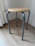 Gratis Krukje - Houten zitting, metalen poten, Ophalen, Gebruikt, Hout