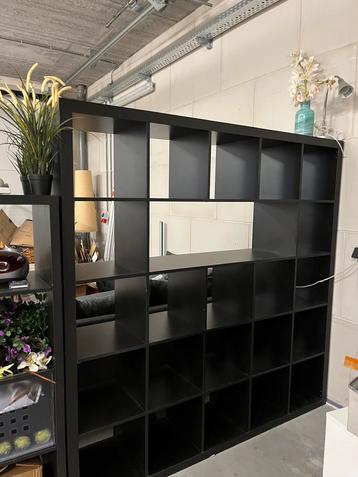 Kallax kast ikea zwart 5x5 beschikbaar voor biedingen