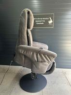 Sta op stoel merk himolla, Huis en Inrichting, Fauteuils, Ophalen, Minder dan 75 cm, Leer, Zo goed als nieuw