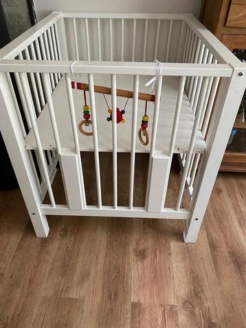 Baby box beschikbaar voor biedingen