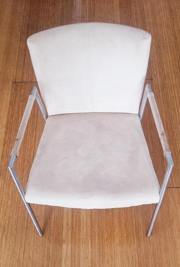 Eettafelstoelen 3 stuks, Bijna gratis: €25,- voor alledrie beschikbaar voor biedingen