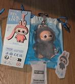 Labubu - Popmart - Pin for Love - Letter W, Ophalen of Verzenden, Nieuw, Overige typen