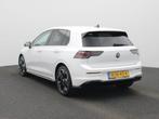 Volkswagen Golf 1.5 eTSI R-Line Edition | Automaat | Stuur e, 12 maanden, Stof, 1498 cc, Euro 6
