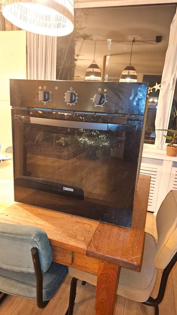 Zanussi inbouw oven, Witgoed en Apparatuur, Ovens, Gebruikt, Inbouw, Oven, 45 tot 60 cm, 45 tot 60 cm, Ophalen