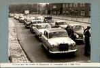 Roermond - Maasniel - Grens - Auto's - Foto - 1951, Verzamelen, Ansichtkaarten | Nederland, Ophalen of Verzenden, 1940 tot 1960