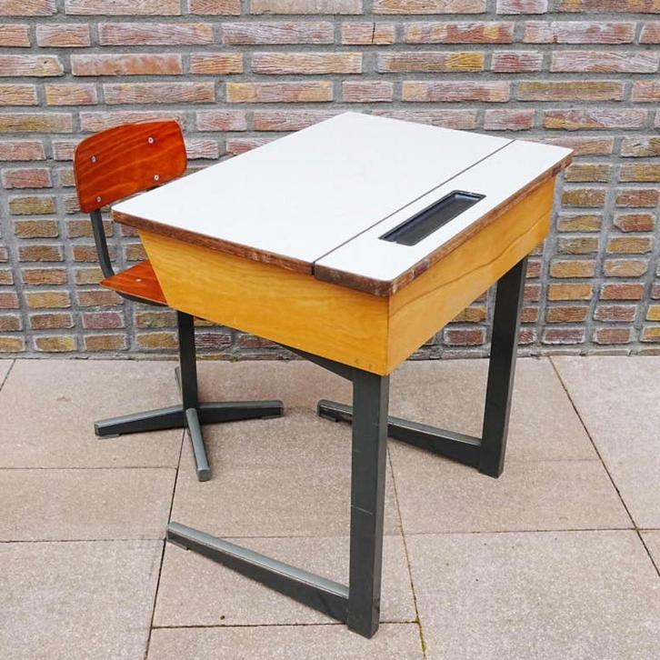 Vintage Schoolbank met Stoel, Kinderen en Baby's, Kinderkamer | Tafels en Stoelen, Gebruikt, Tafel(s) en Stoel(en), Ophalen