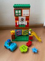 Duplo, huis met gezin (vader, oma, kind), auto, glijbaan, Kinderen en Baby's, Speelgoed | Duplo en Lego, Ophalen of Verzenden