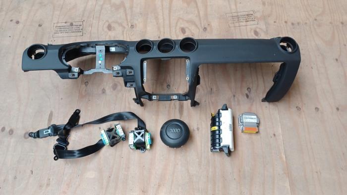 Airbag set + dashboard van een Audi TT, Auto-onderdelen, Overige Auto-onderdelen, Audi, Gebruikt, 3 maanden garantie, Ophalen of Verzenden
