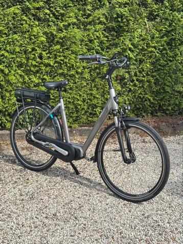 Stella Vienna 54cm 783km! ZGAN! Middenmotor beschikbaar voor biedingen