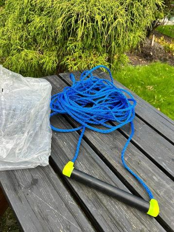 Waterski / Wakeboard touw 25 meter beschikbaar voor biedingen