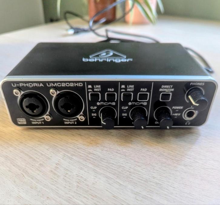 Behringer UMC202HD Audio Interface, Computers en Software, Geluidskaarten, Zo goed als nieuw, Extern, Ophalen of Verzenden