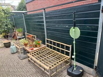 Gratis schutting met poort beschikbaar voor biedingen
