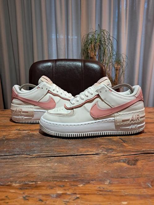 Nike Air Force 1 Shadow 'Pink Oxford' Size 38,5, Kleding | Dames, Schoenen, Gedragen, Sneakers of Gympen, Beige, Ophalen of Verzenden