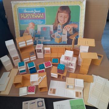 Amanda Jane's playroom Engels vintage speelgoed beschikbaar voor biedingen