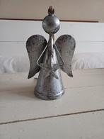 Leuk metalen engeltje met belletje, Antiek en Kunst, Curiosa en Brocante, Ophalen of Verzenden