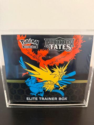 Pokémon Hidden Fates Elite Trainer Box Nieuw beschikbaar voor biedingen
