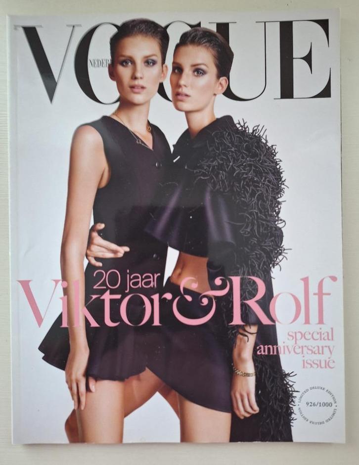 Vogue NL glossy november 2013 20 jaar Viktor & Rolf, Boeken, Tijdschriften en Kranten, Gelezen, Glossy, Ophalen of Verzenden