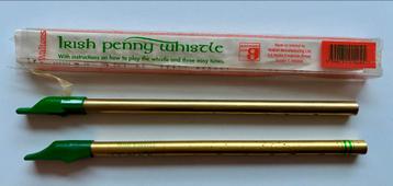 2 Ierse Fluitjes - Kenmerkend Geluid beschikbaar voor biedingen