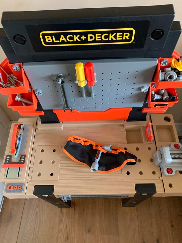 Speelgoed Werkbank Black+Decker Smoby, Kinderen en Baby's, Speelgoed | Speeltafels, Gebruikt, Ophalen of Verzenden