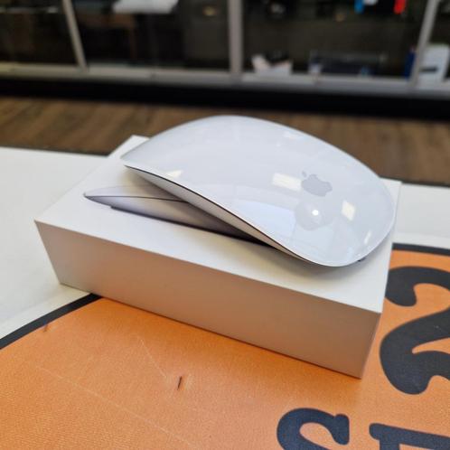 Magic Mouse 2, Computers en Software, Muizen, Zo goed als nieuw